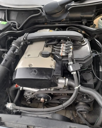 Mercedes-Benz Klasa E cena 20500 przebieg: 245000, rok produkcji 1997 z Kielce małe 92